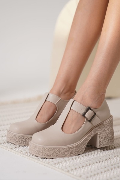 TRENDELLA Mathilda Women's Beige Casual Shoes