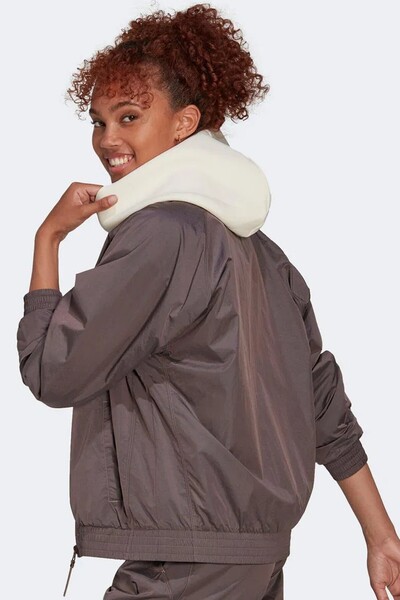 adidas Νέο γυναικείο υφαντό μπουφάν με φερμουάρ TT Γυναικείο υφαντό αθλητικό μπουφάν χαλαρής εφαρμογής Dusty Rose