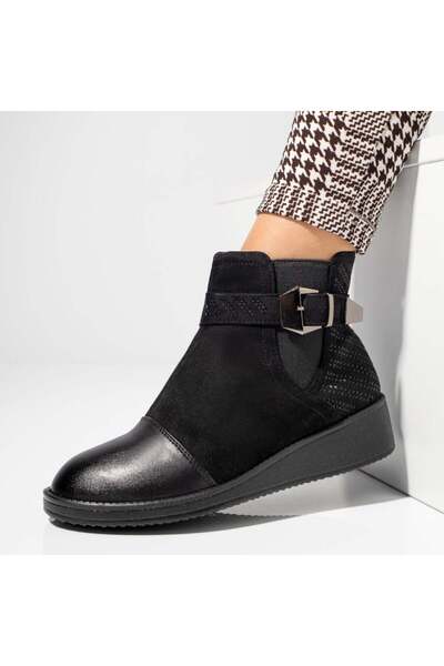 Modlet.ro Women's black suede boots with elastic insert and buckle MOD07523