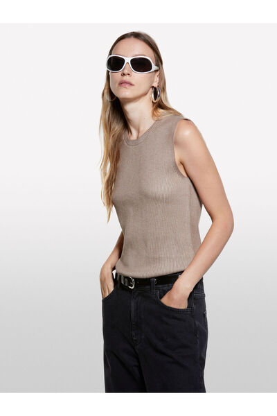 Sisley Women's Cotton and Silk Blend Crew Neck Sleeveless Knitted Top 325A12D6Mh00L-Sis902