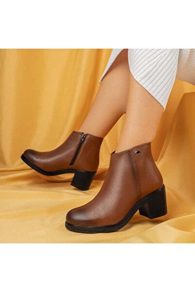 BMoD Ghete de damă din piele maro cu toc și fermoar MOD05610