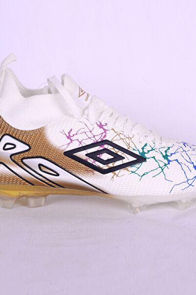 UMBRO Blaze Beyaz Gold Erkek Çoraplı Krampon
