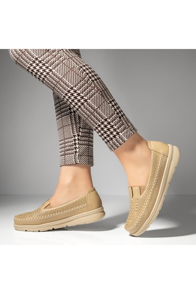 BMoD Pantofi casual bej pentru femei cu inserție din material elastic MOD13232