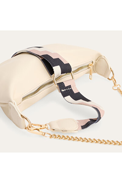 Mudo Shoulder Bag with Strap Detail
