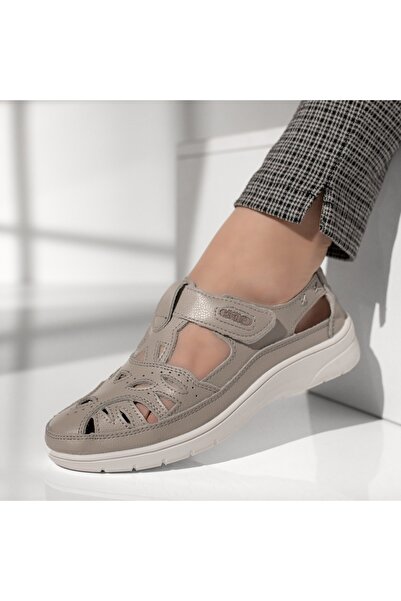 Modlet.ro Women's grey perforated casual shoes MOD13068