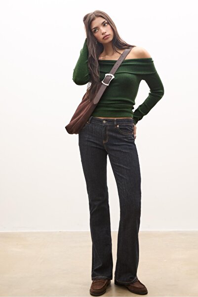 Stradivarius Açık omuzlu örgü tişört