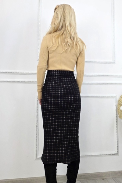 FashionForYou AVERRA casual three-quarter skirt, with thick texture, in plaid, Black-Beige, S/M