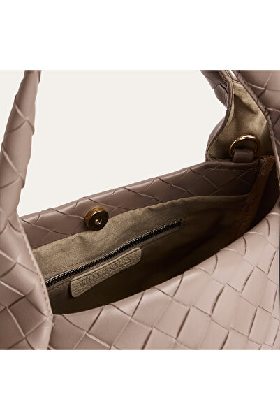 Mudo Braided Shoulder Bag