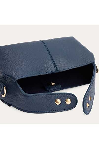 Mudo Leather Look Shoulder Bag