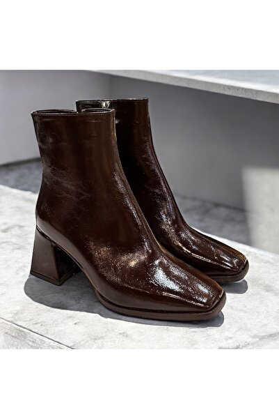 runa shoes kalın topuk parlak rugan topuklu bot