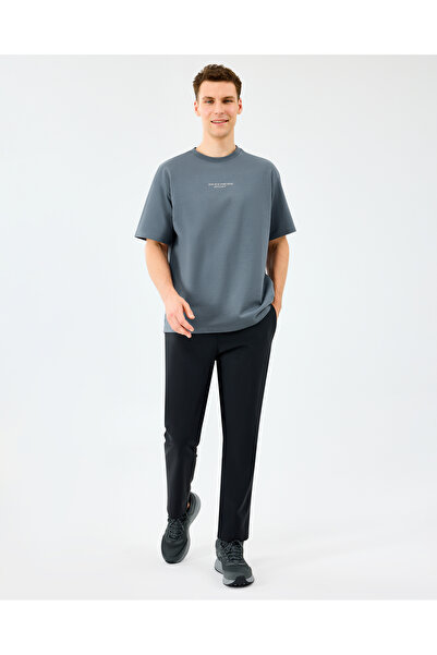 SKECHERS M Graphic Tee Reflect Logo Oversize T-Shirt Erkek Gri Tshirt S231094-3998