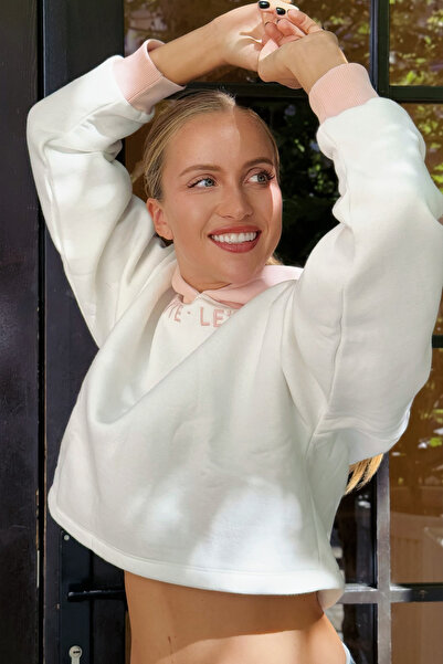 Le'sluette shadow of style -Women's Embroidery and Hood Detail Relaxed Crop Sweatshirt Pink