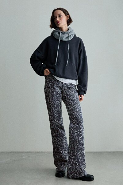 Bershka İspanyol paça baggy dokulu jean