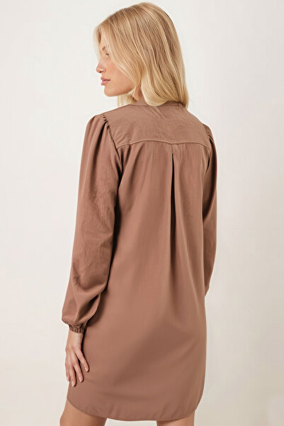 armonika Γυναικείο φόρεμα βελούδο με λαιμόκοψη βιζόν με ελαστικά μανίκια ARM-25K001087