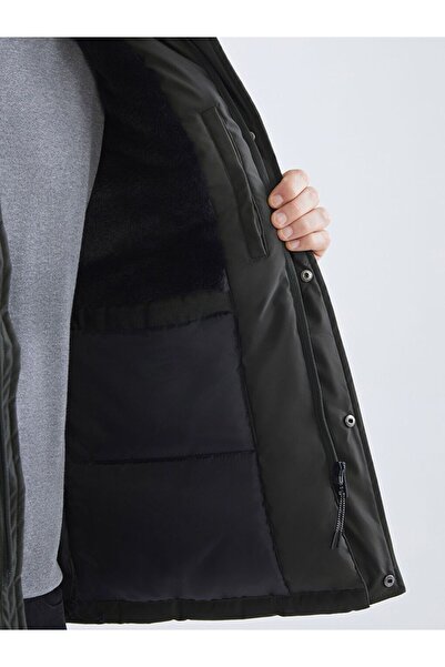 LC Waikiki Standard Mold Hooded Men's Coat