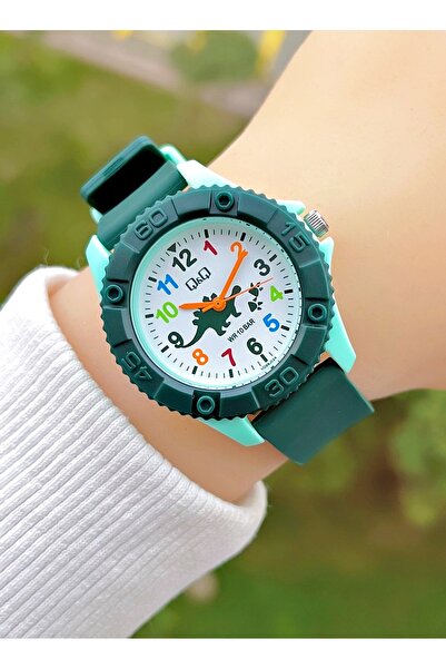 Q&Q Silicone Strap Waterproof Children's Wristwatch with 2 Years Machine Warranty