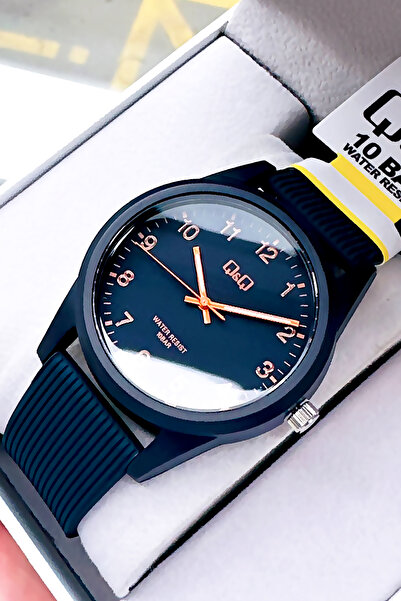 Q&Q Original Men's Wristwatch 10 Atm Water Resistant Navy Blue Color Silicone Band - Gift Bracelet Qqe2002C7