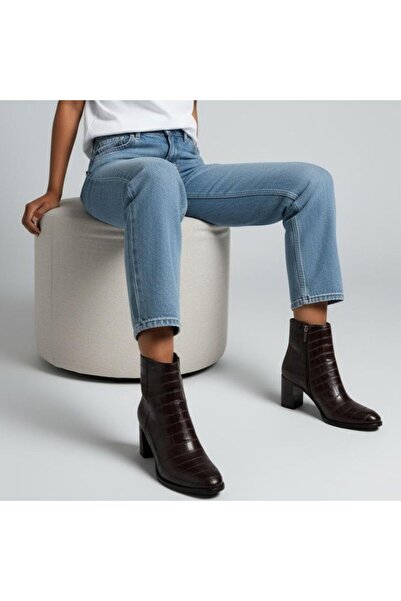 NE&VE SHOES Γυναικείες μπότες με χοντρό τακούνι σε καφέ κροκόδειλο με εσωτερικό φερμουάρ