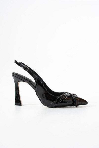 Siena Shoes حذاء فاردي نسائي بكعب عالٍ ومزين بإبزيم، جلد أسود لامع