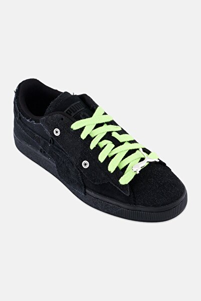 Puma Women Suede Lace Up Outdoor Shoes, Black