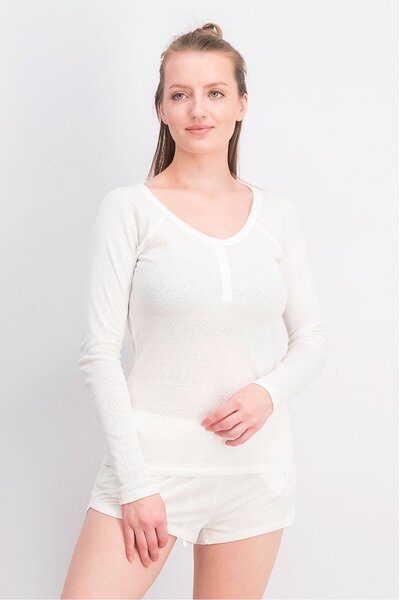 Undiz Women Round Neck Long Sleeve Textured Top, White