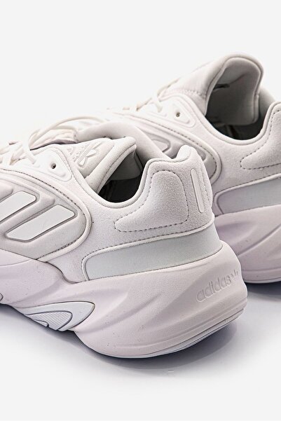 adidas Men Ozelia Sport Shoes, White
