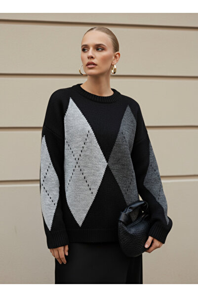 OWERALL Women's Diamond Pattern Crew Neck Stylish Sweater