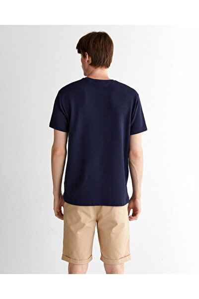 Gant Men's Navy Blue Regular Fit Crew Neck T-Shirt