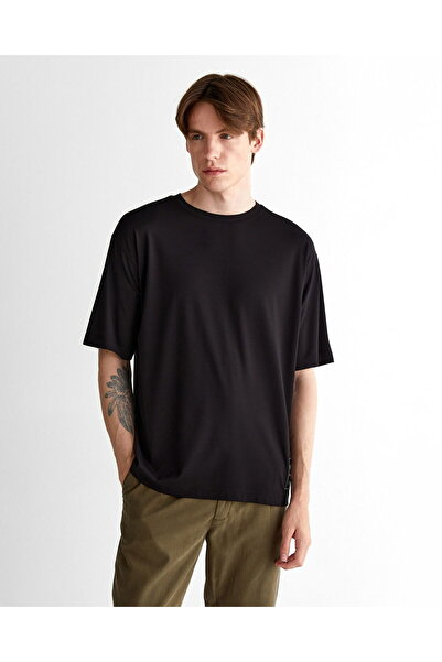 Gant Men's Black Relaxed Fit Crew Neck Logo T-Shirt