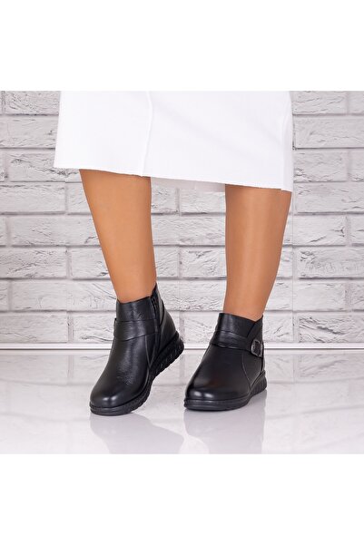 Botinelli Women's Black Fur-lined Boots Made of Genuine Leather Edenia, 36