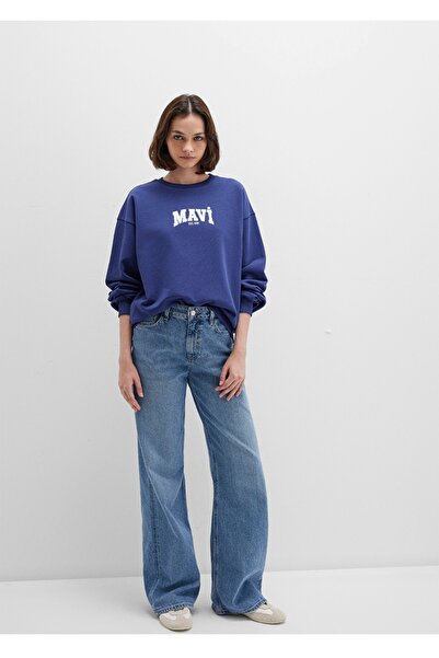 Mavi светр з принтом логотипу, вільний крій (широкий, зручний крій)