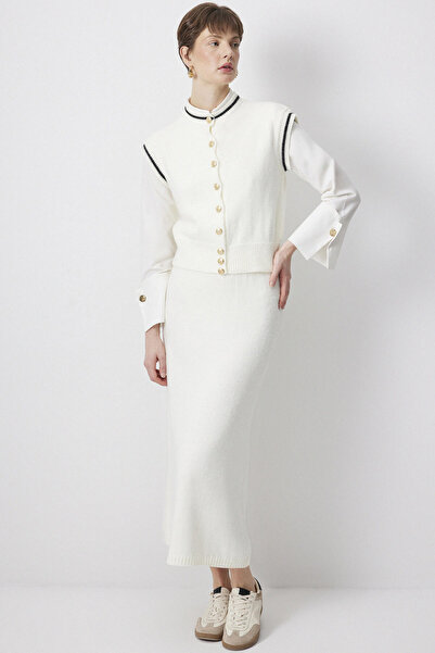 Touché Privé Vest Skirt Knitwear Set