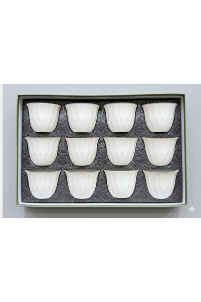 Urbanza طقم فناجين قهوة عربية بيضاء من 12 قطعة بحافة فضية وتصميم بتلات كلاسيكي