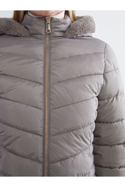 LC Waikiki Hooded Women's Puffer Coat