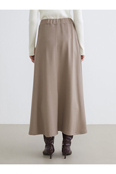 LC Waikiki Beli Lastikli A Kesim Kloş Etek