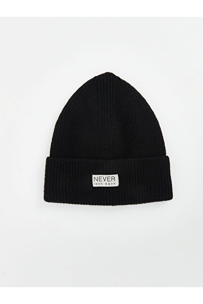 LC Waikiki LCW ACCESSORIES Damen-Baskenmütze mit Ecru-Text-Stickerei