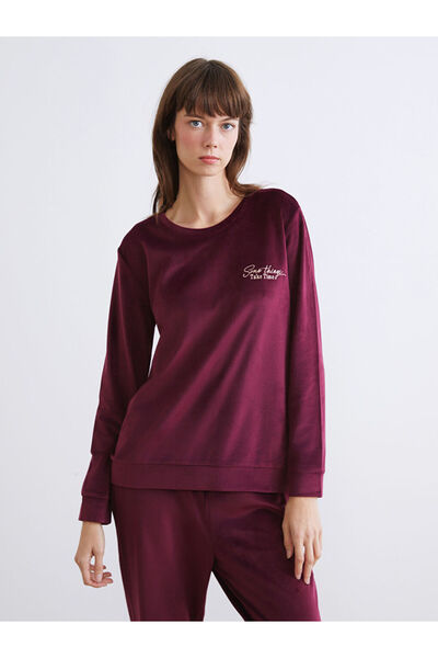 LC Waikiki Sparkling Choices from Shining Store |   Crew Neck Embroidered Velvet Women's Pajama Set