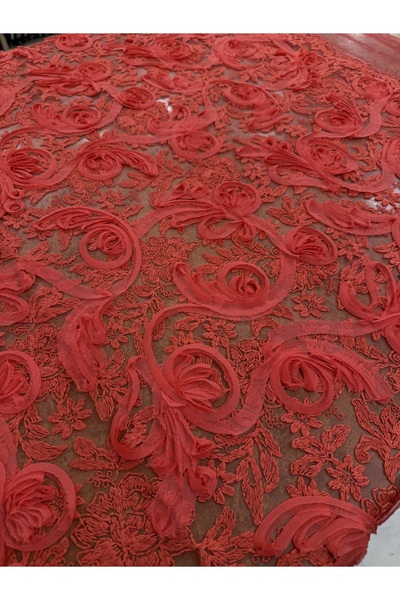METERİAL Kırmızı 3D Çiçek Desenli Dantel Kumaş Laseli ve Şık Tasarım 135 cm Genişlik Abiyelik Elbiselik