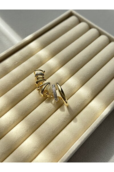 Takı Harmonisi Lüks Sarmal Tasarım Kıkırdak Tek Delikli Küpe Tekli Satılmaktadır