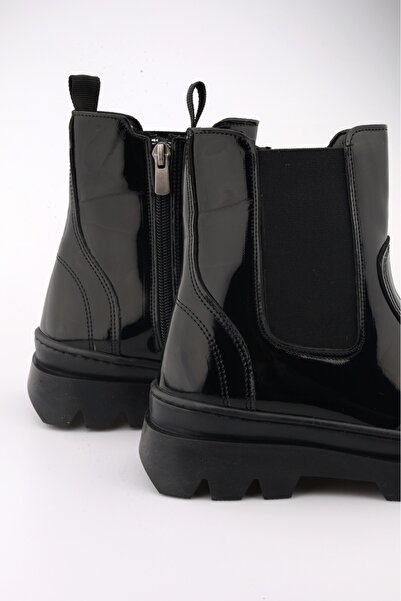 Ramer Yüksek Taban Lastikli Fermuarlı Rugan Siyah Çocuk Bot