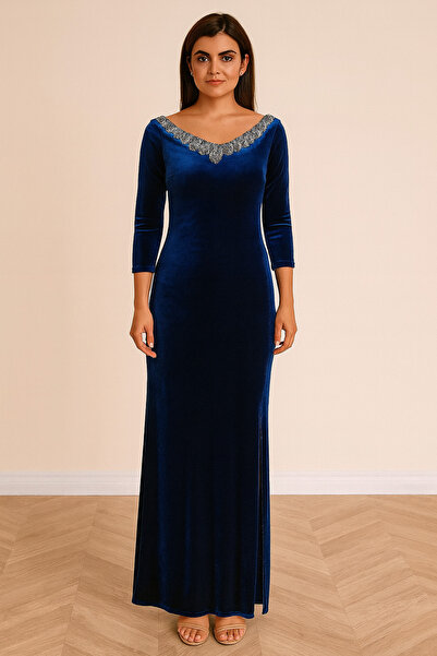 ŞIK VE MUTLU İşleme Detay Lacivert Kadife Abiye Elbise
