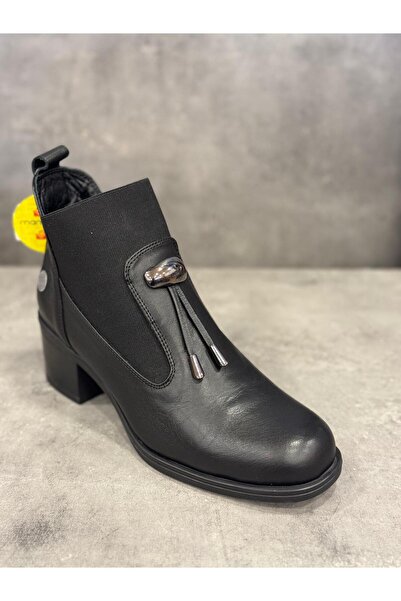 Mammamia ΧΕΙΡΟΠΟΙΗΤΑ ΠΑΠΟΥΤΣΙΑ ΜΕ ΤΑΚΟΥΝΙΑ ΑΠΟ ΓΝΗΣΙΟ ΔΕΡΜΑ