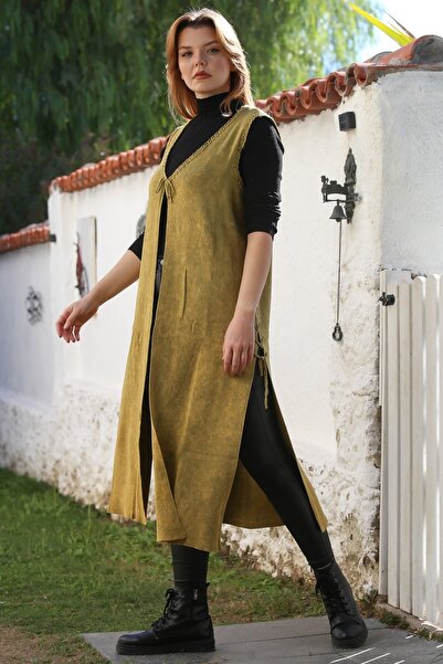 Chiccy Mustard V-Neck Sleeveless Tie-Up Side Casual Long Knitwear Vest 118 75