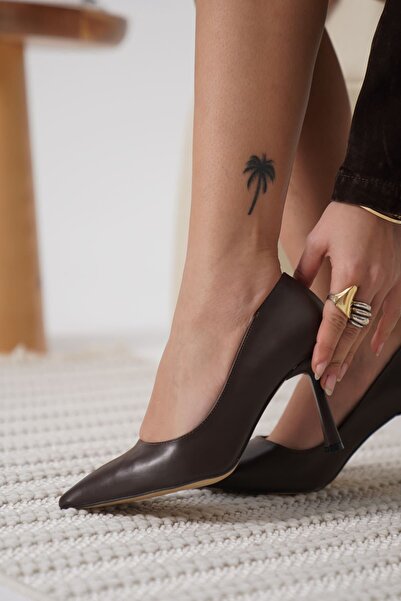 TRENDELLA Zelena Women's Bitter Brown Stiletto