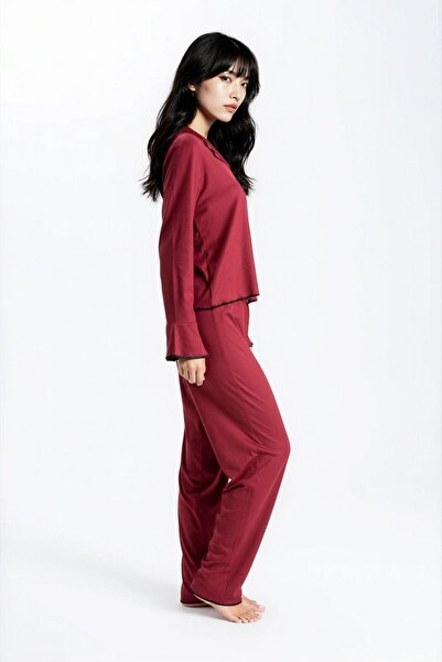 Ecrou Γυναικείο σετ πιτζάμες με μακρυμάνικο μπλουζάκι και παντελόνι με υφή πλέξη ριμπ από την Seoul