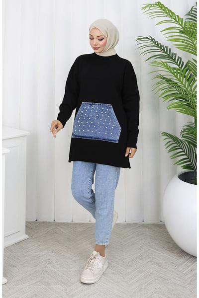 sefamerve Πλεκτό κανγκουρό με τσέπες με λεπτομέρεια από πέρλες 3030-02 Μαύρο