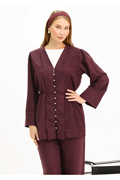 PERA MODA Set elegant din piele intoarsa cu nasturi aurii, cu detaliu de legare, confortabil