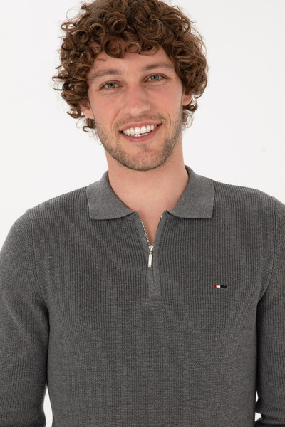 U.S. Polo Assn. Men's Regular Fit Zippered Gray Melange Basic Sweater 50313685-Vr086