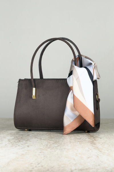 coo حقيبة كتف وحقيبة يد صغيرة للنساء من الجلد المدبوغ مع تفاصيل ذهبية وحزام م...