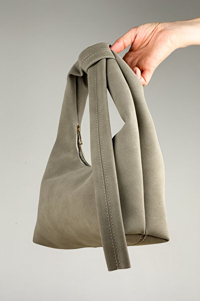 Coo М'яка сукня з замшевою фактурою та вузловими деталями, жіноча сумка через плече